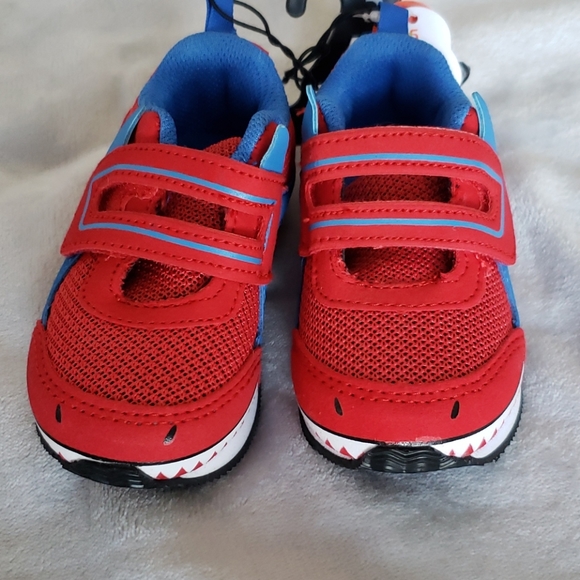 Wonder Nation Dinosaur Sneakers - Picture 5 of 8